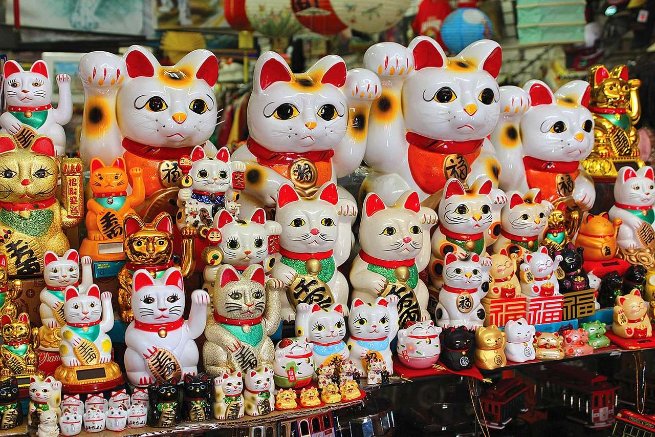 Maneki neko mace potiču iz Japana; Foto: Emanuel Golabiewski from Pixabay
