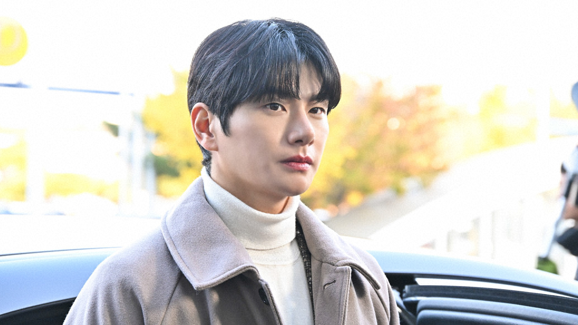 Jun Azuma upoznaje Naze... Foto: HBO/PROMO